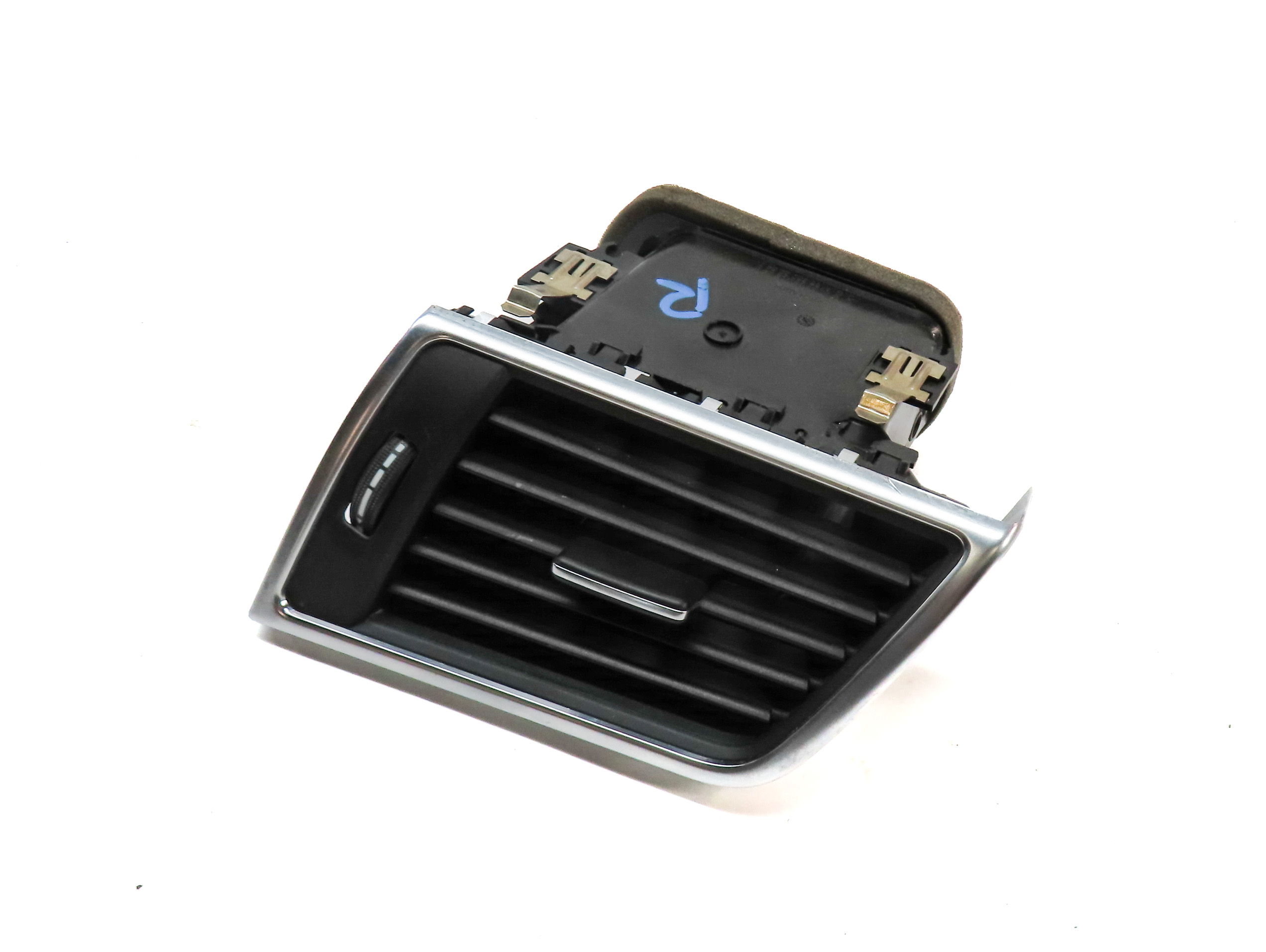 2014 MERCEDES GL450 (X166) FRONT RIGHT PASSENGER OUTER DASH HEATER A/C AIR VENT — exact item pictured